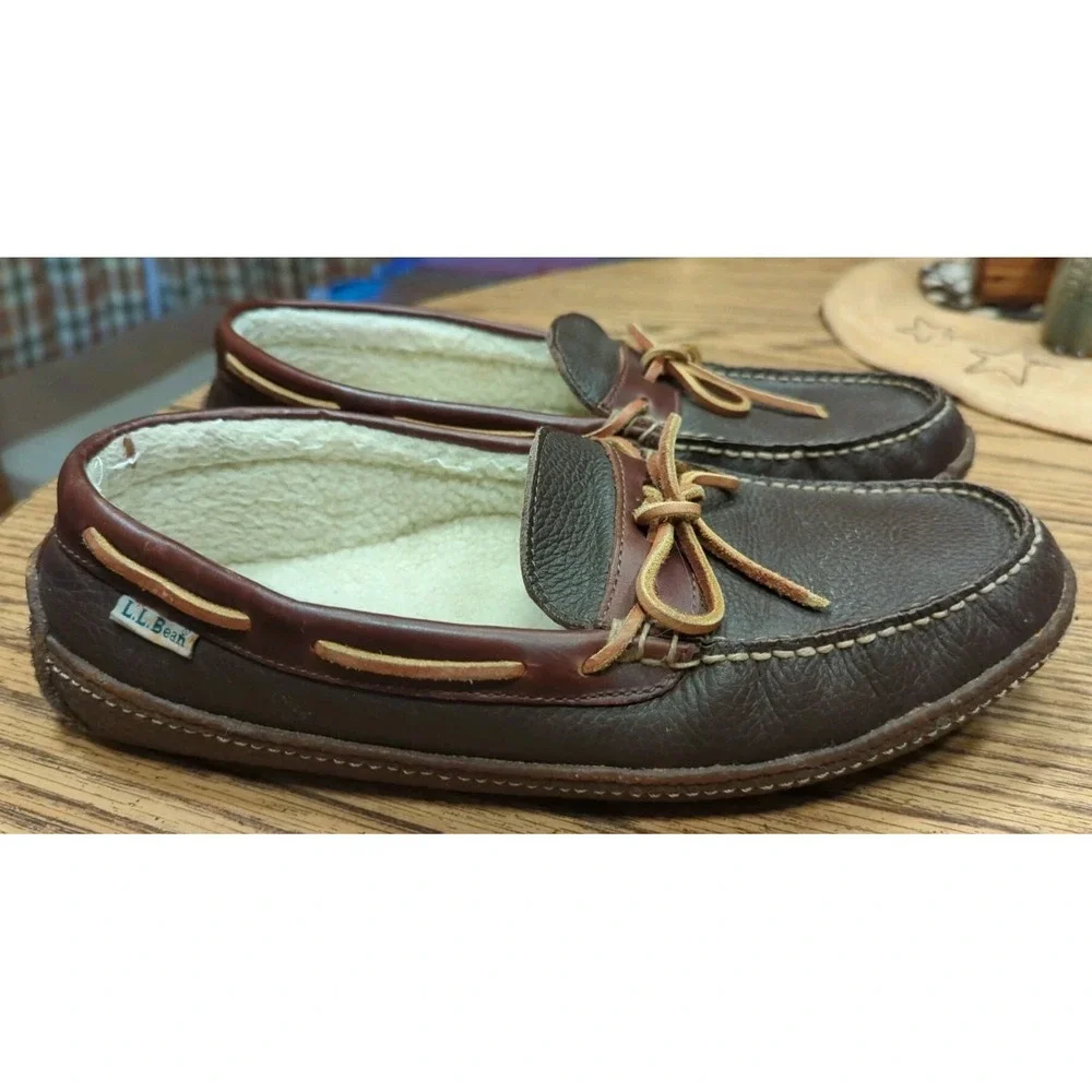 L.L. Bean Mens Moccasin Slippers Brown‎ Leather Moc Toe Bow Shearling Lined 11M